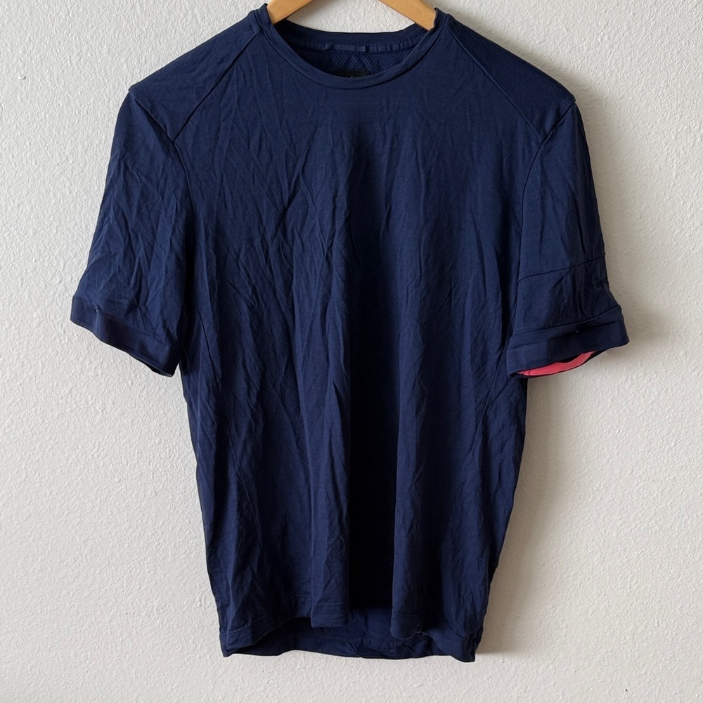 Rapha sz S Navy Blue Merino Men's Shirt great pre owned condition.‎